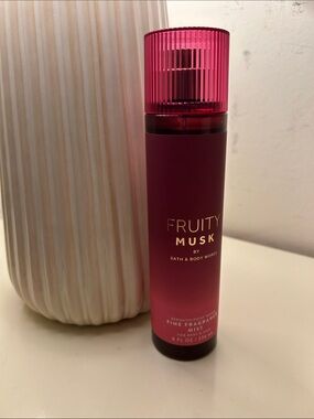Bath & Body Works Fruity Musk Fine Fragrance Mist